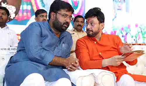 Amolraje Janmejayraje Bhosale, Swwapnil Joshi